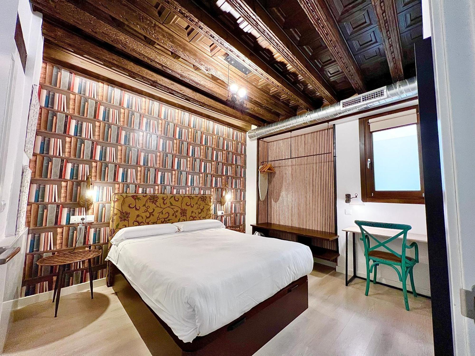 Apartamentos Real Suites Realejo กรานาดา ภายนอก รูปภาพ