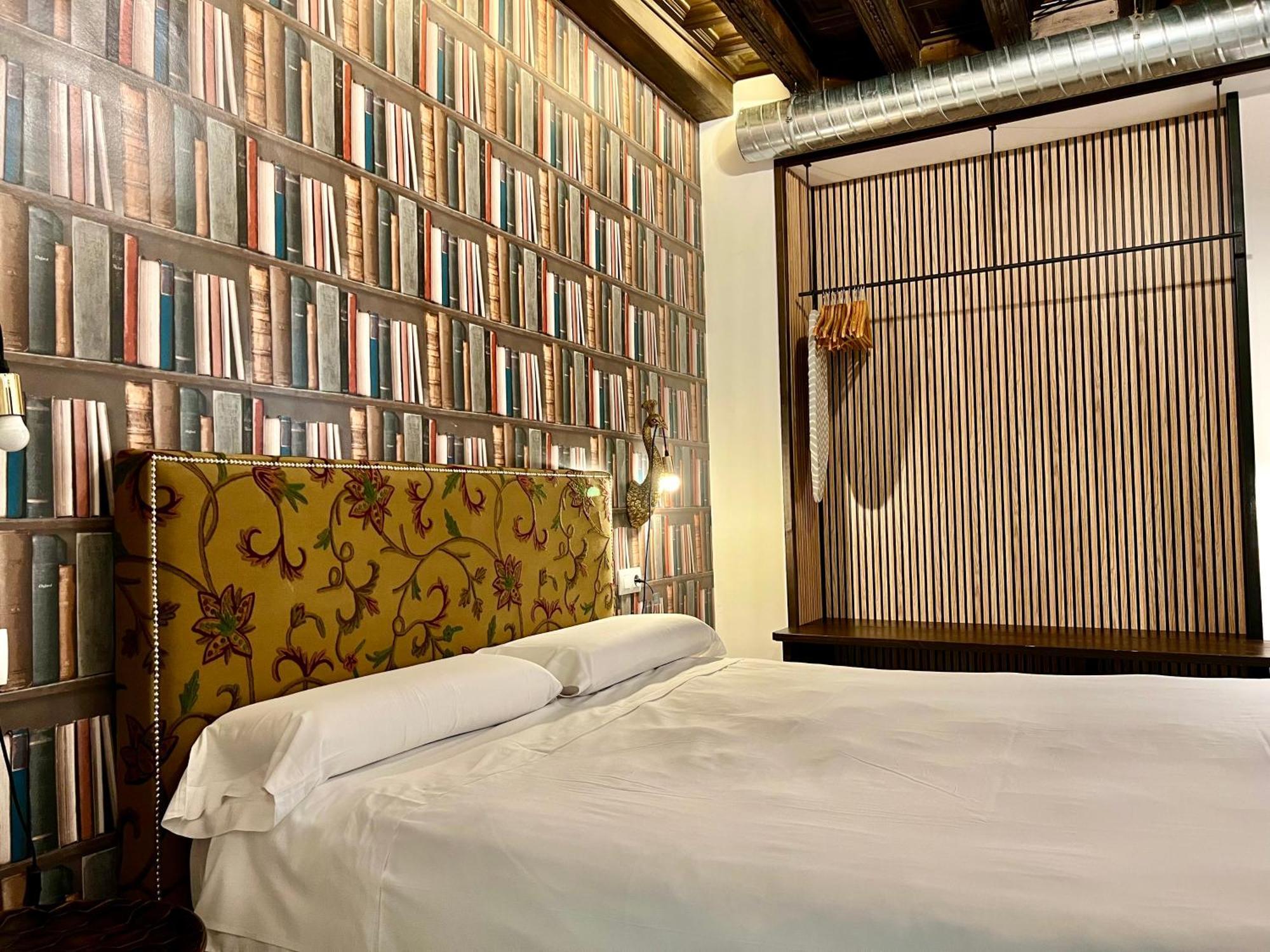 Apartamentos Real Suites Realejo กรานาดา ภายนอก รูปภาพ