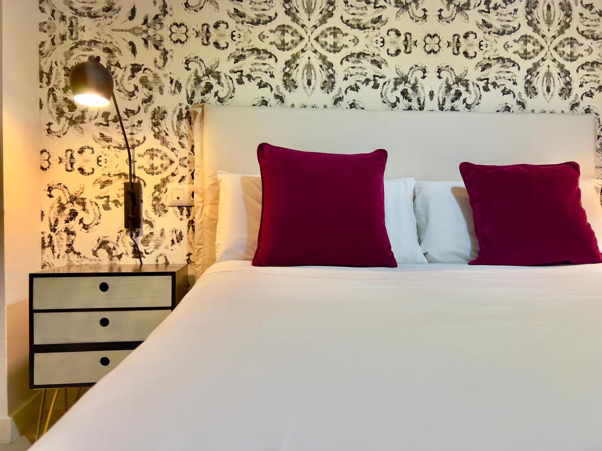 Apartamentos Real Suites Realejo กรานาดา ภายนอก รูปภาพ