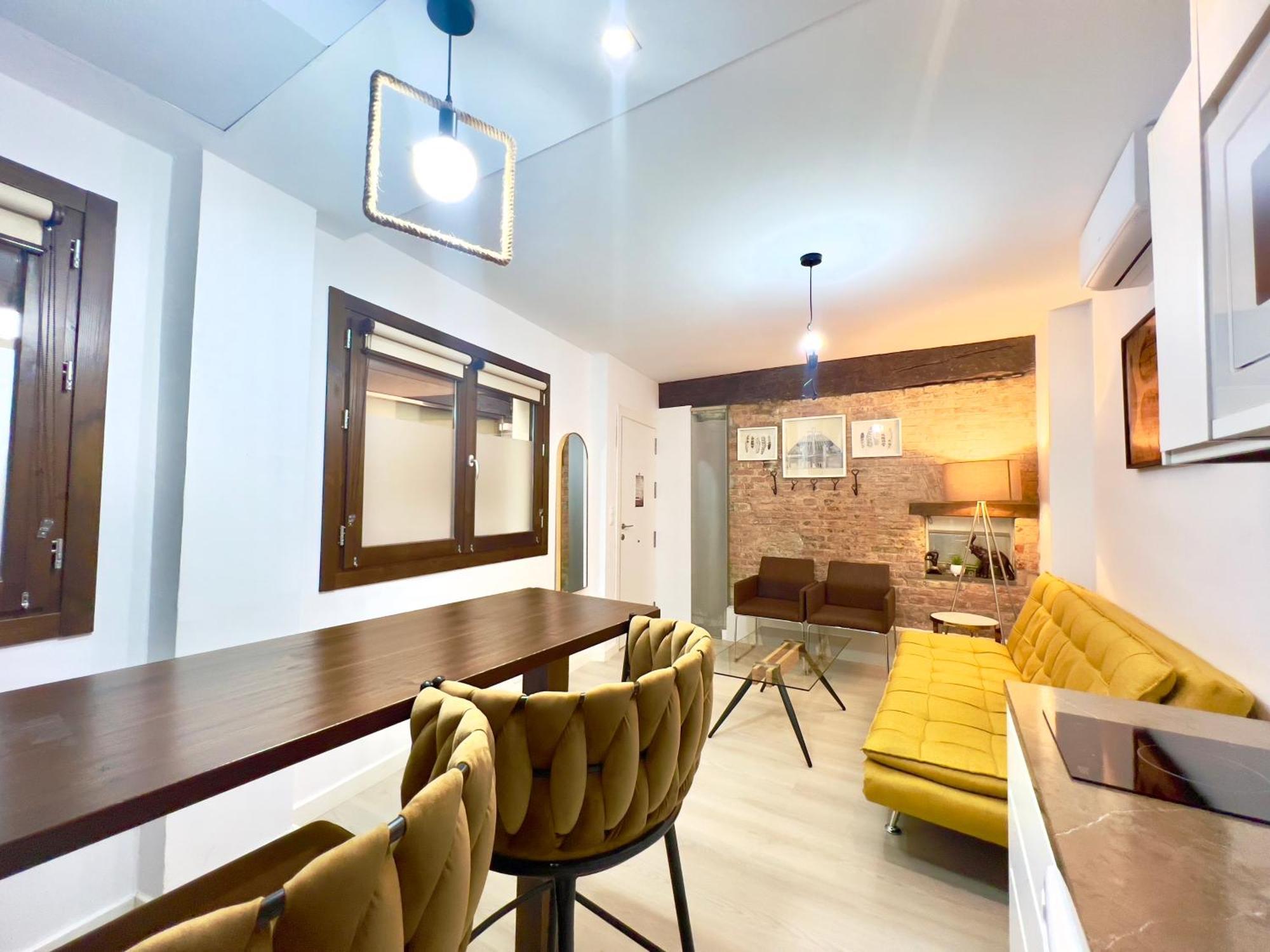 Apartamentos Real Suites Realejo กรานาดา ภายนอก รูปภาพ