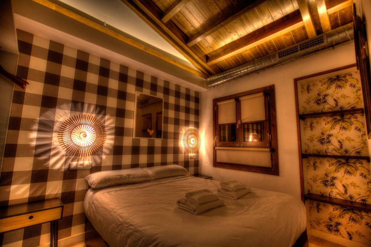 Apartamentos Real Suites Realejo กรานาดา ภายนอก รูปภาพ