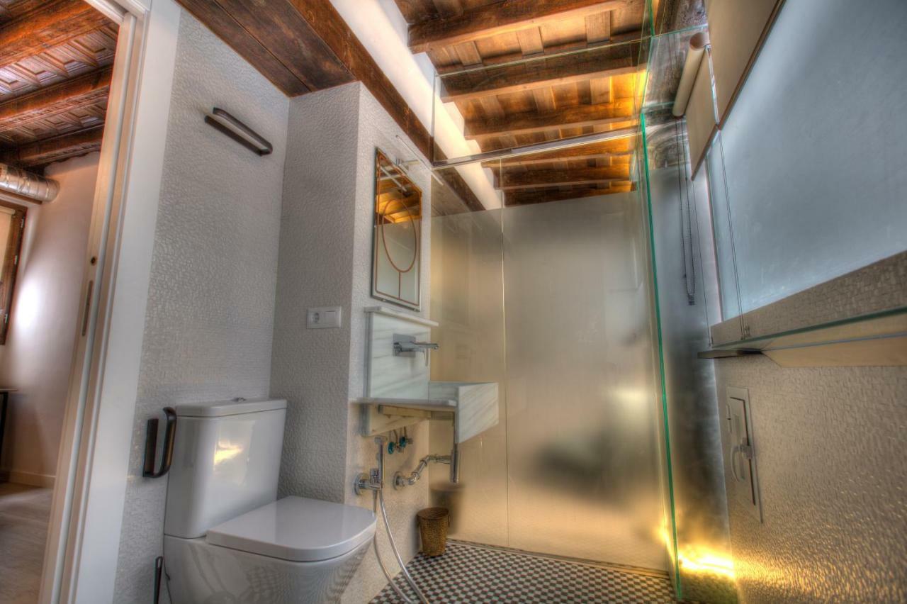 Apartamentos Real Suites Realejo กรานาดา ภายนอก รูปภาพ