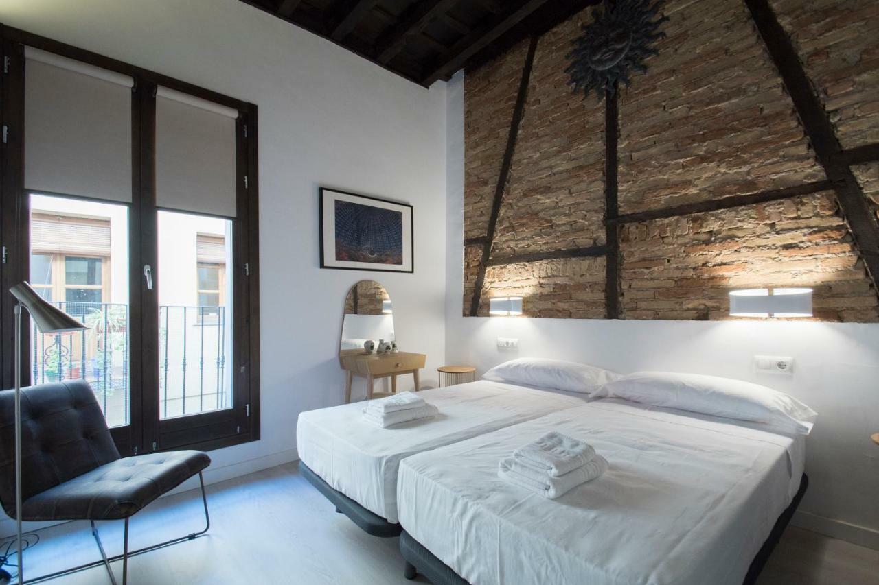 Apartamentos Real Suites Realejo กรานาดา ภายนอก รูปภาพ