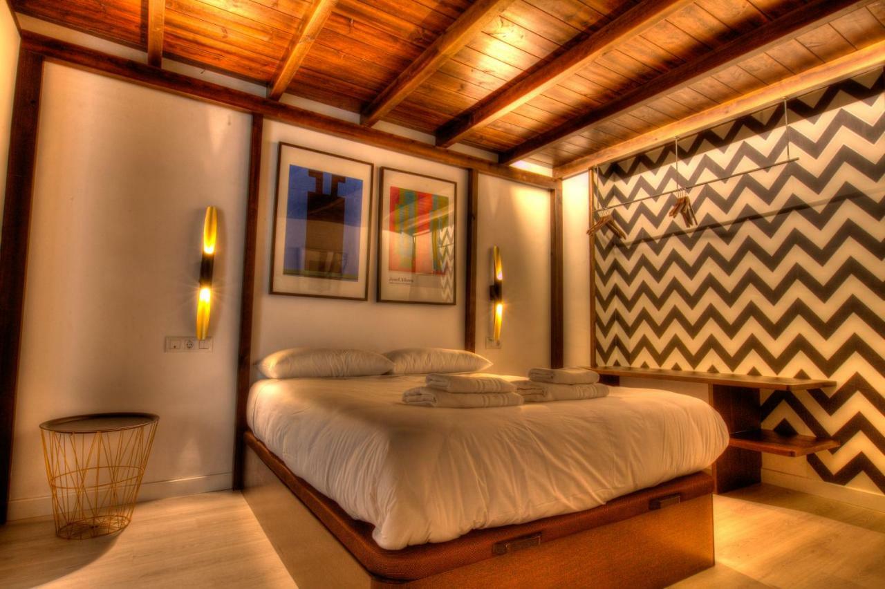 Apartamentos Real Suites Realejo กรานาดา ภายนอก รูปภาพ