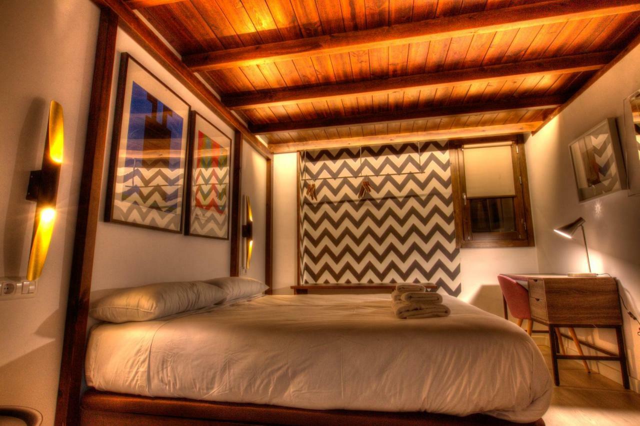 Apartamentos Real Suites Realejo กรานาดา ภายนอก รูปภาพ